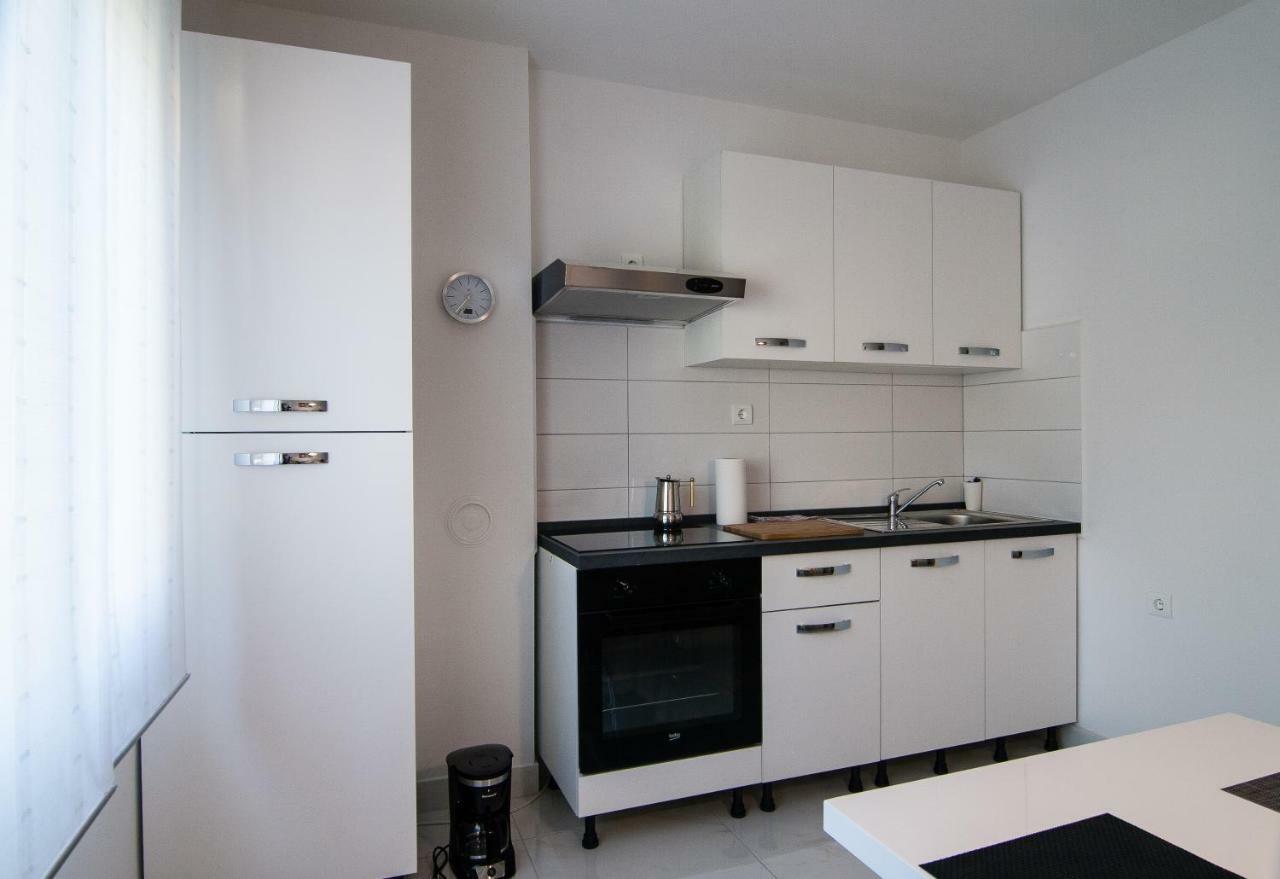 New Renovated Apartment 15 Min From Beach On Foot 普拉 外观 照片