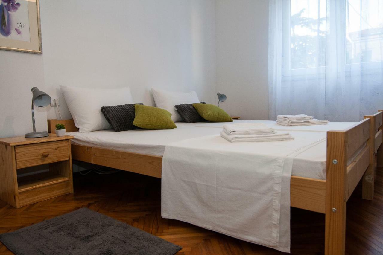 New Renovated Apartment 15 Min From Beach On Foot 普拉 外观 照片