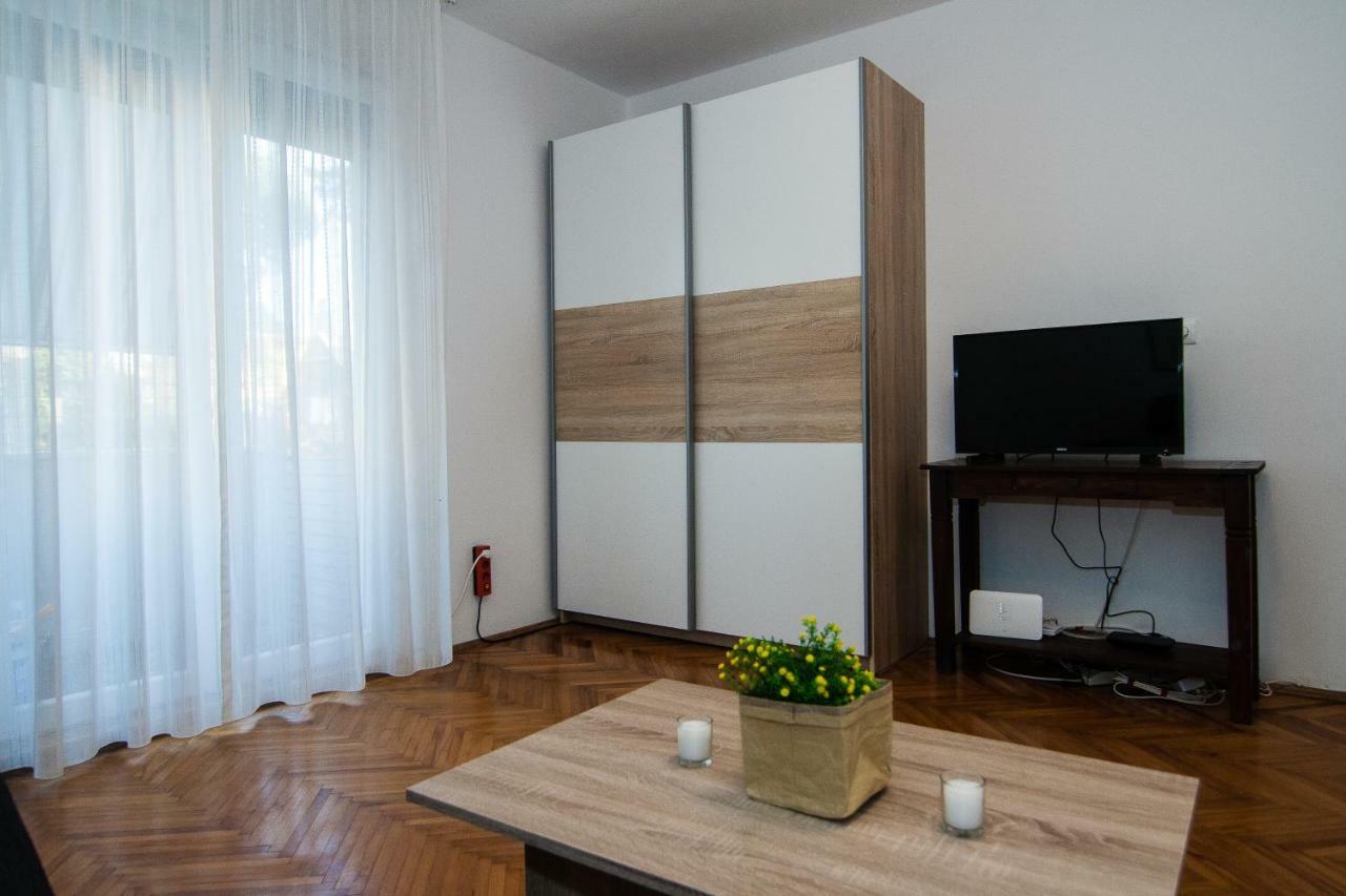 New Renovated Apartment 15 Min From Beach On Foot 普拉 外观 照片