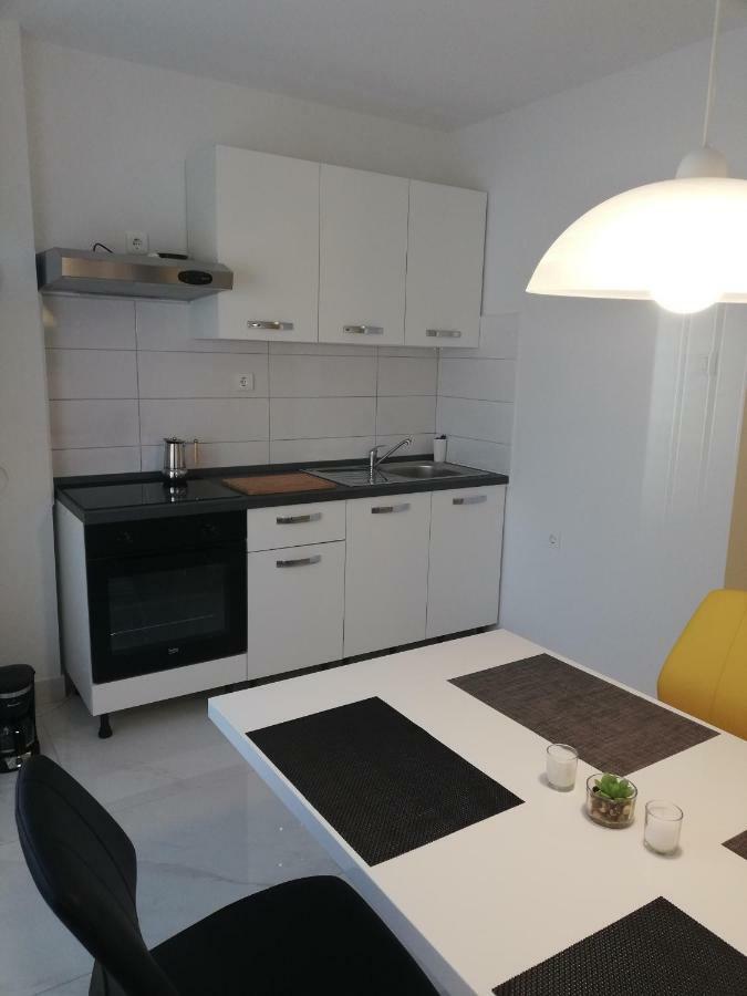 New Renovated Apartment 15 Min From Beach On Foot 普拉 外观 照片